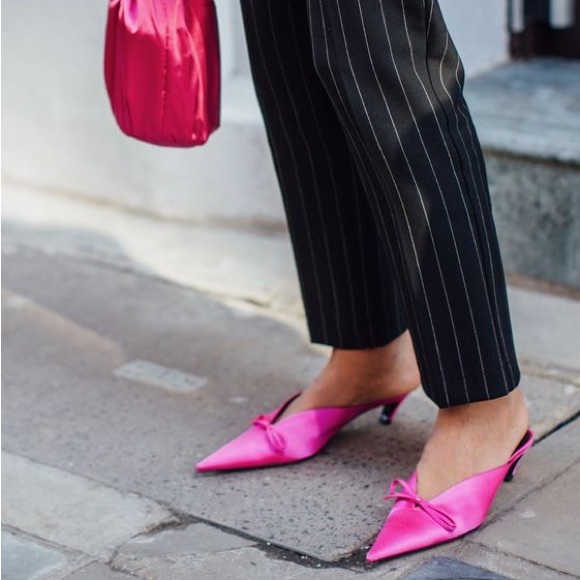 Balenciaga knife kitten 1.5” heel size 5.5, 6, metallic pink - Picture 5 of 11